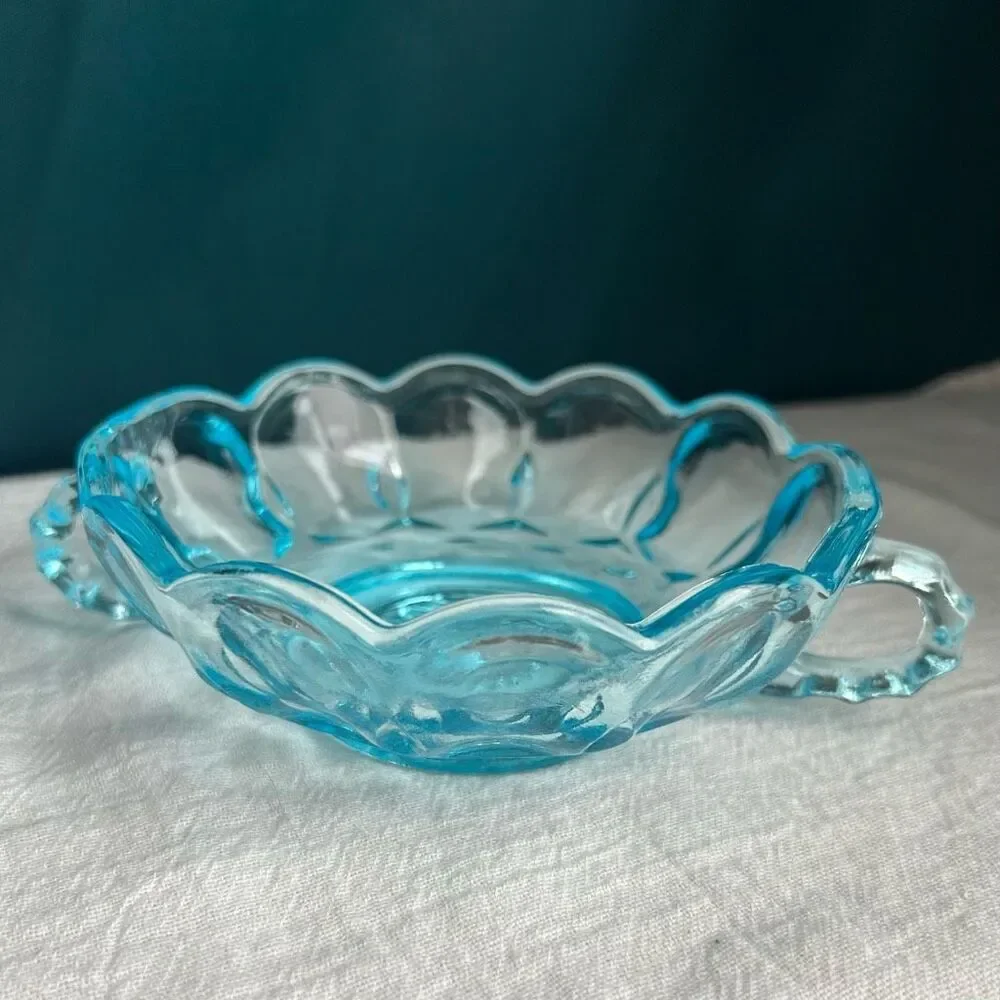 Anchor Hocking Fairfield Aqua Blue Nappy Bowl Candy Condiment Nut